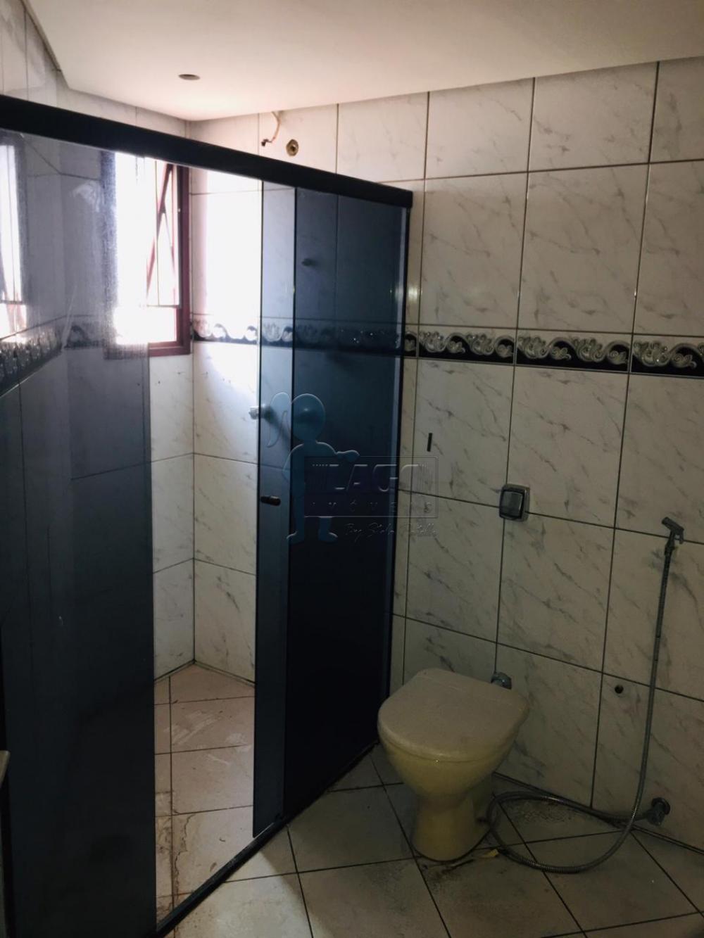 Alugar Apartamentos / Padrão em Ribeirão Preto R$ 1.000,00 - Foto 14