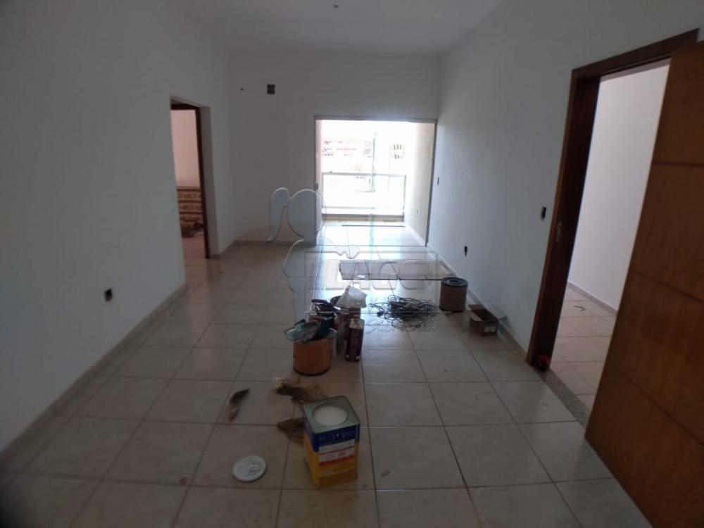 Alugar Apartamentos / Padrão em Ribeirão Preto R$ 1.000,00 - Foto 1