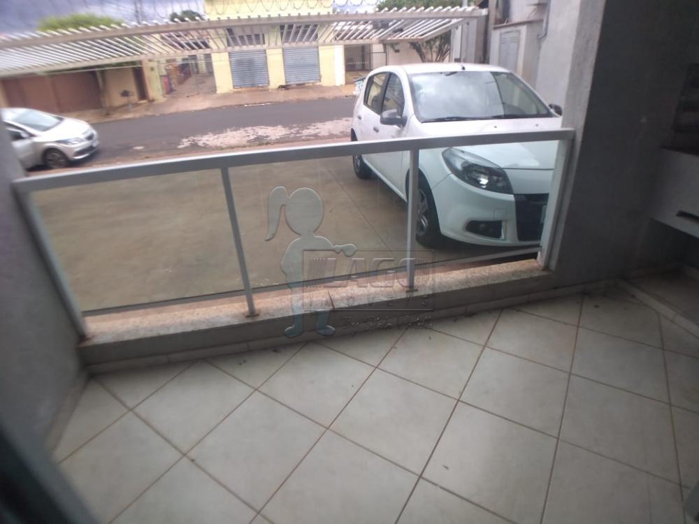 Alugar Apartamentos / Padrão em Ribeirão Preto R$ 1.300,00 - Foto 2