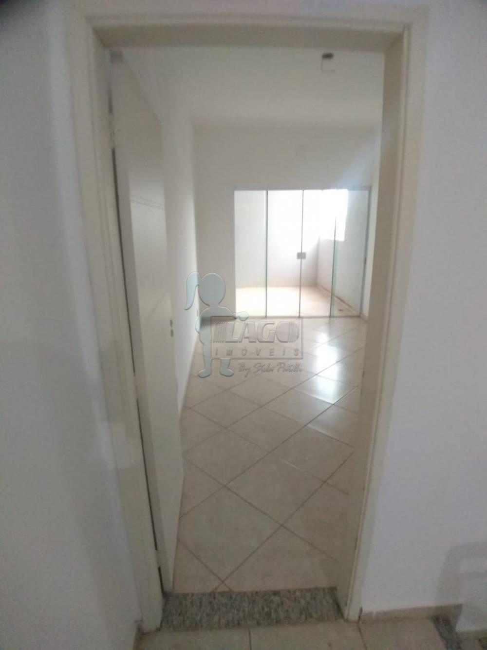 Alugar Apartamentos / Padrão em Ribeirão Preto R$ 1.300,00 - Foto 5