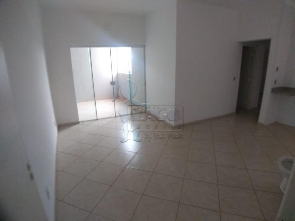 Alugar Apartamentos / Padrão em Ribeirão Preto R$ 1.300,00 - Foto 1