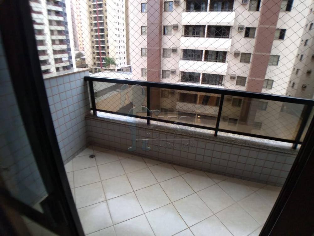 Alugar Apartamentos / Padrão em Ribeirão Preto R$ 2.200,00 - Foto 4