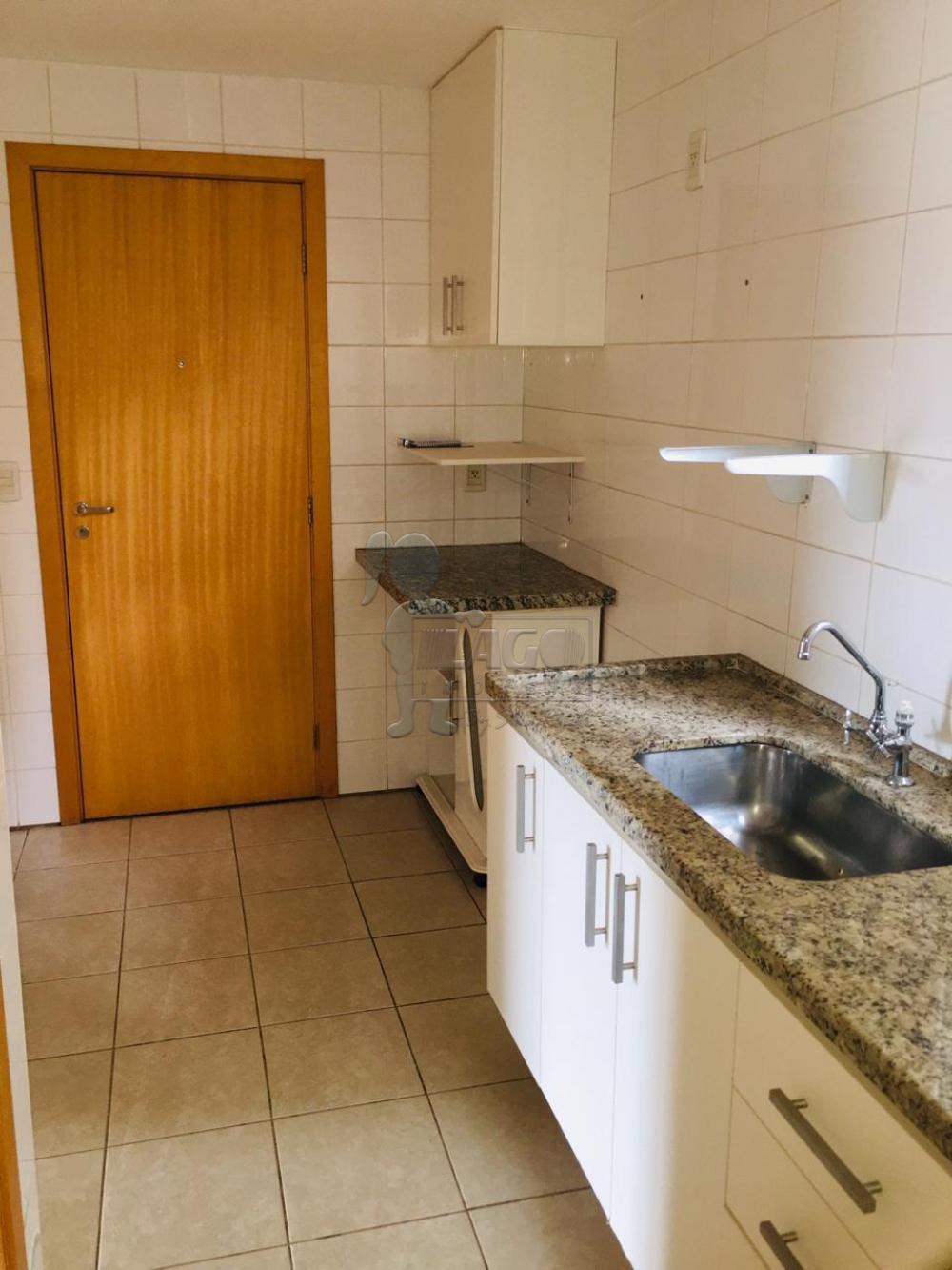 Alugar Apartamentos / Padrão em Ribeirão Preto R$ 1.800,00 - Foto 14