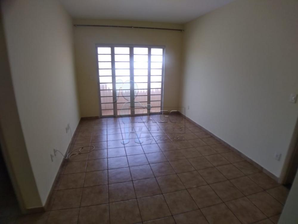 Alugar Apartamentos / Padrão em Ribeirão Preto R$ 850,00 - Foto 1