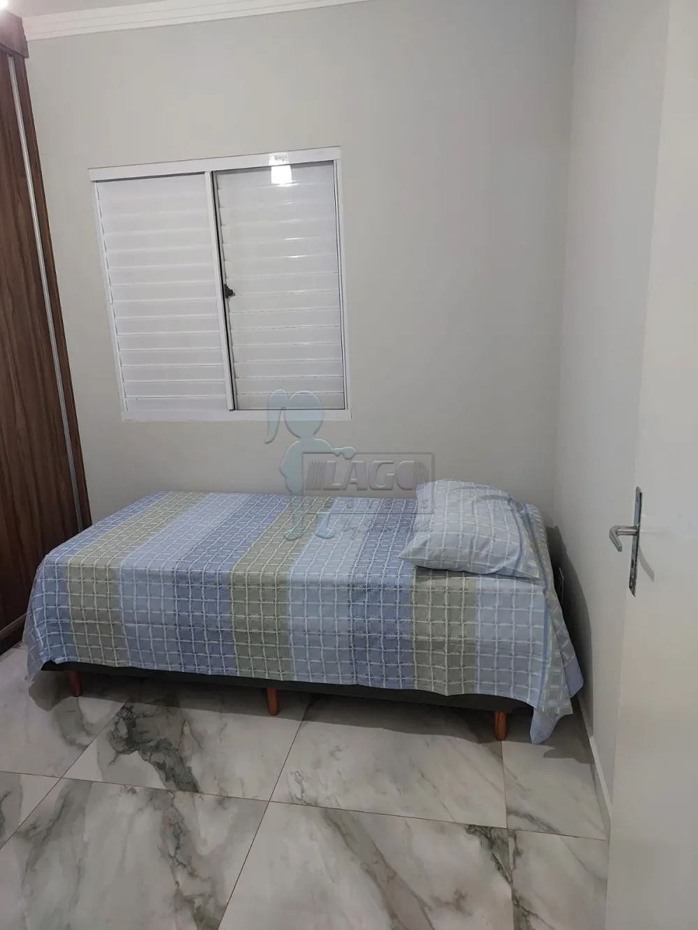 Alugar Apartamentos / Padrão em Ribeirão Preto R$ 950,00 - Foto 3