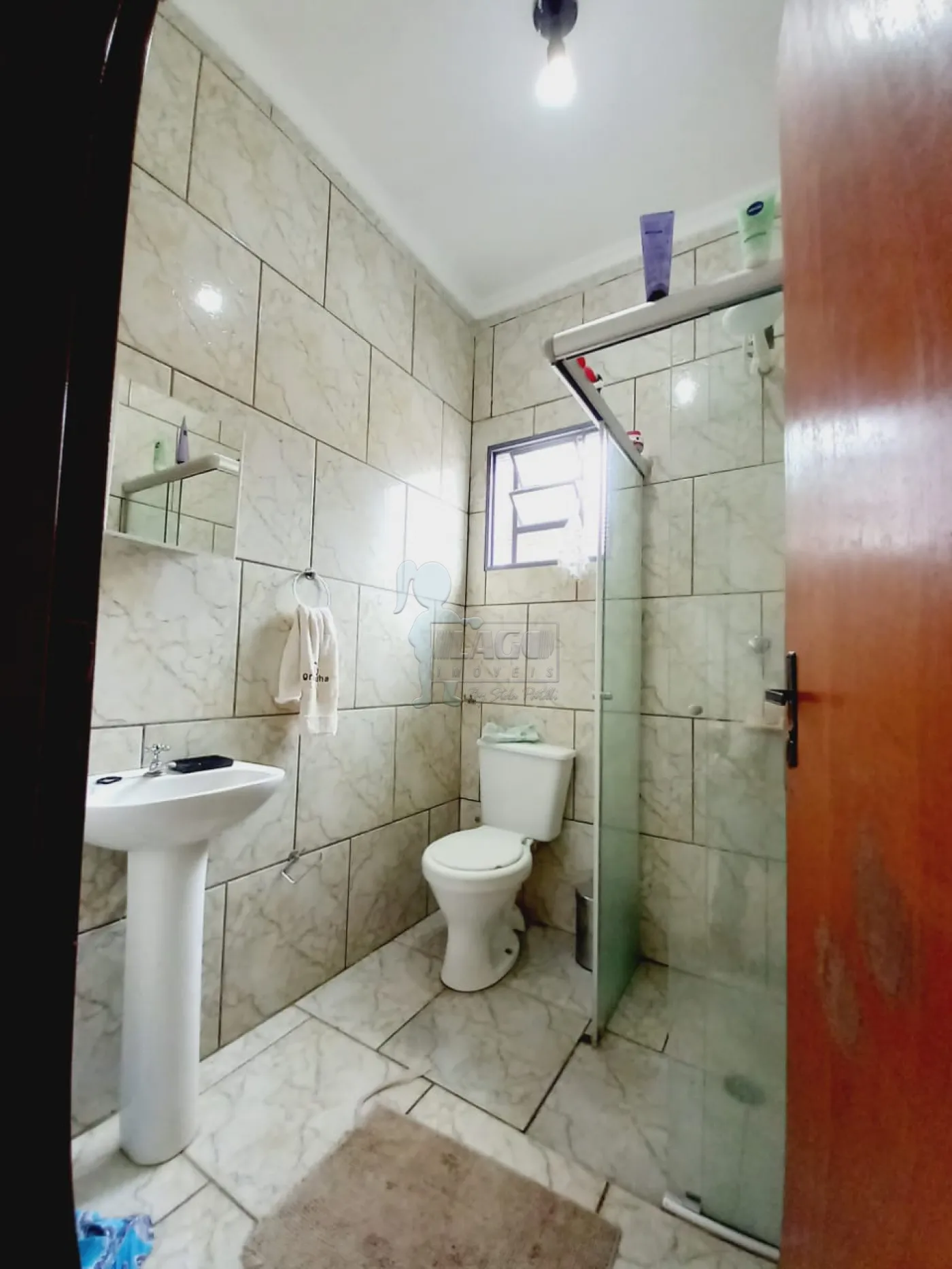 Alugar Casas / Padrão em Ribeirão Preto R$ 1.200,00 - Foto 5