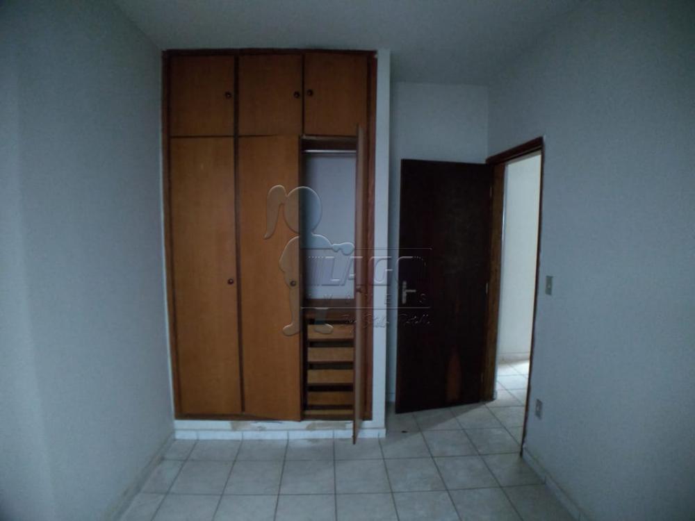 Alugar Apartamentos / Padrão em Ribeirão Preto R$ 750,00 - Foto 9