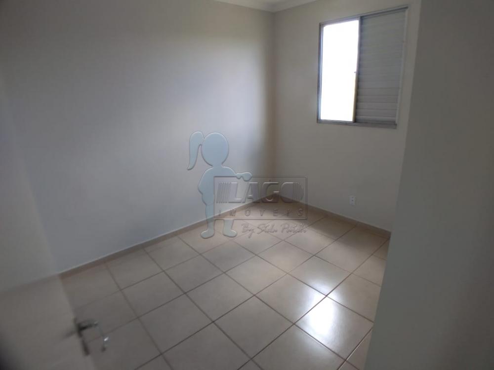 Alugar Apartamentos / Padrão em Ribeirão Preto R$ 700,00 - Foto 4