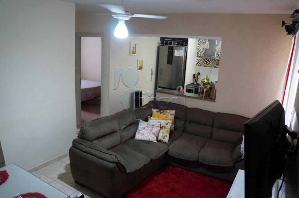 Comprar Apartamentos / Padrão em Ribeirão Preto R$ 210.000,00 - Foto 3