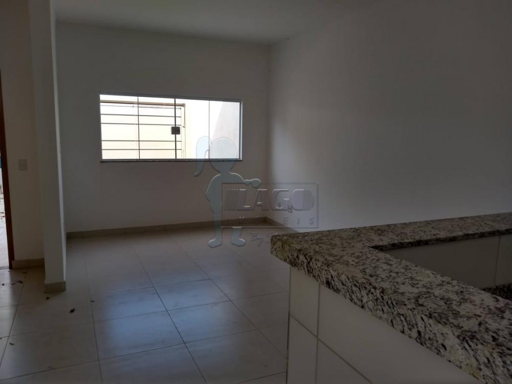 Alugar Casas / Padrão em Ribeirão Preto R$ 1.200,00 - Foto 5