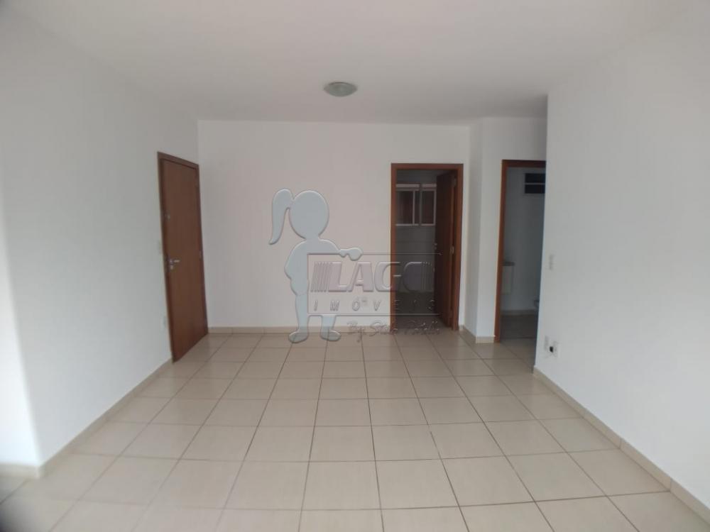 Alugar Apartamentos / Padrão em Ribeirão Preto R$ 1.200,00 - Foto 1