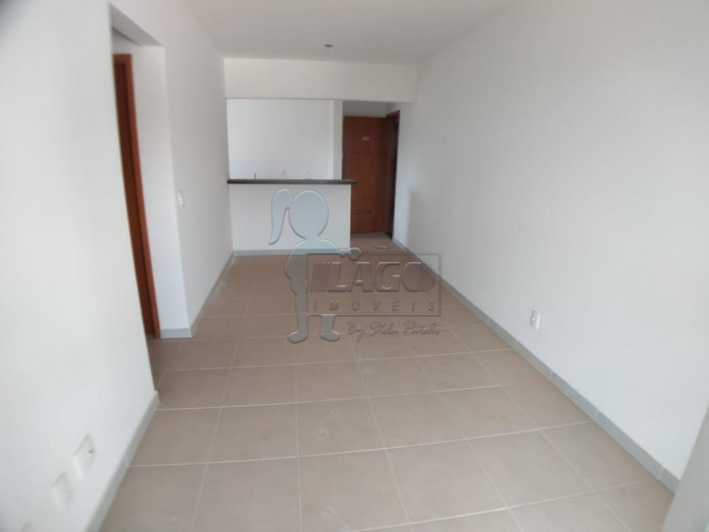 Comprar Apartamentos / Padrão em Ribeirão Preto R$ 210.000,00 - Foto 2