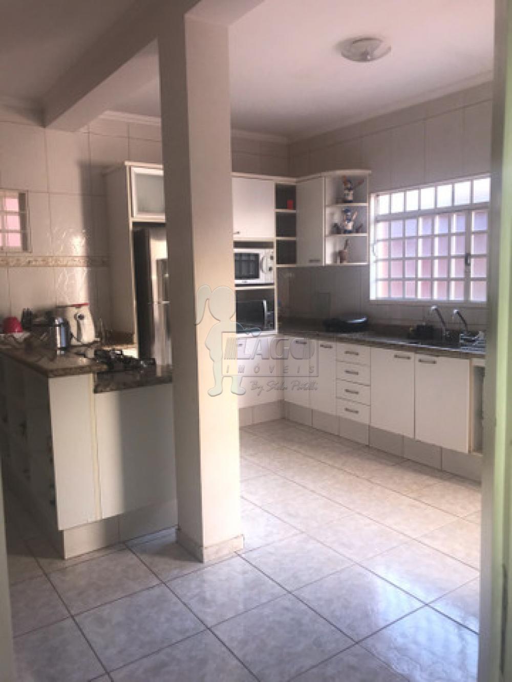 Comprar Casas / Padrão em Ribeirão Preto R$ 720.000,00 - Foto 3