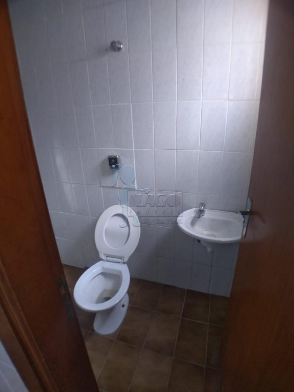 Alugar Apartamentos / Padrão em Ribeirão Preto R$ 1.300,00 - Foto 14