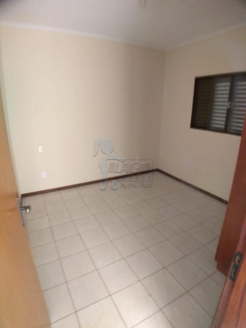 Alugar Apartamentos / Padrão em Ribeirão Preto R$ 800,00 - Foto 4