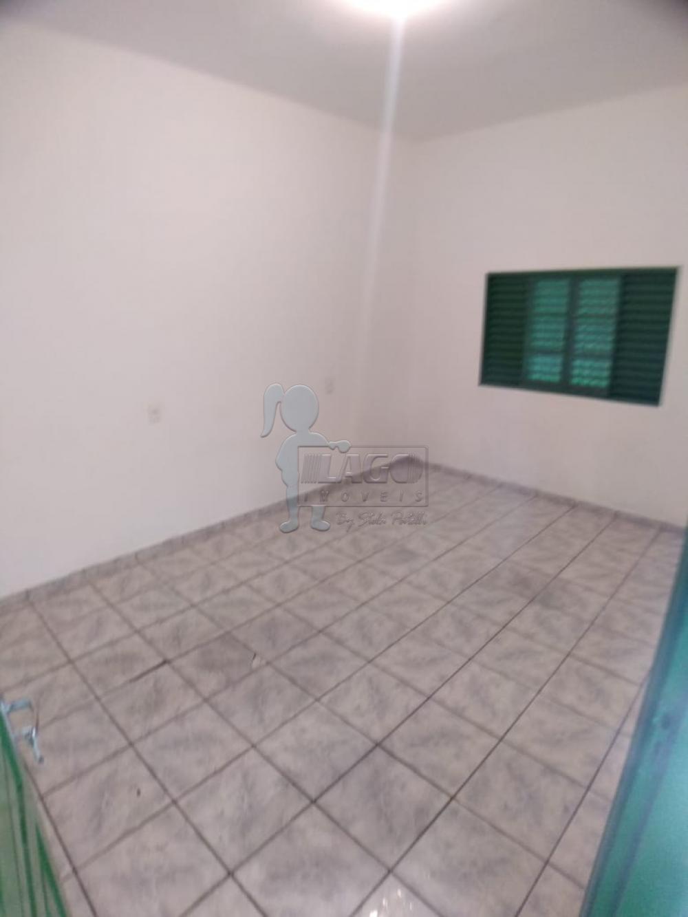 Alugar Casas / Padrão em Ribeirão Preto R$ 970,00 - Foto 3