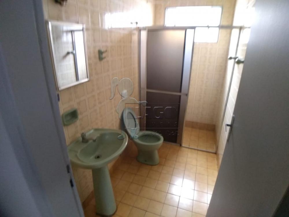 Alugar Casas / Padrão em Ribeirão Preto R$ 950,00 - Foto 7