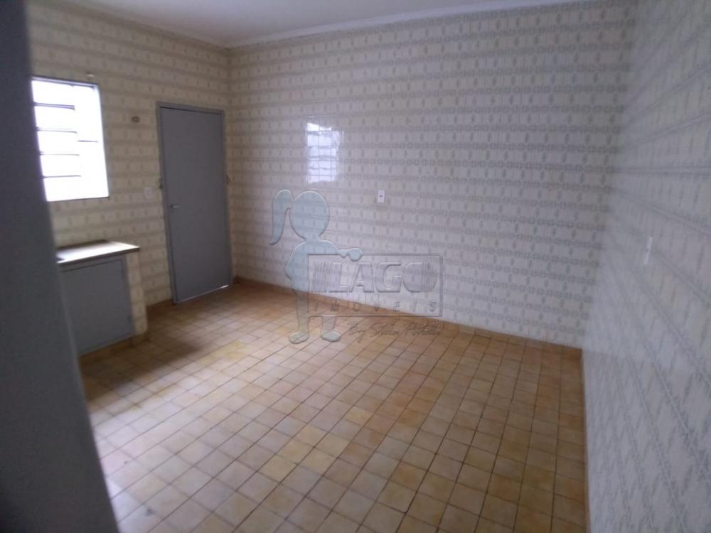 Alugar Casas / Padrão em Ribeirão Preto R$ 950,00 - Foto 13