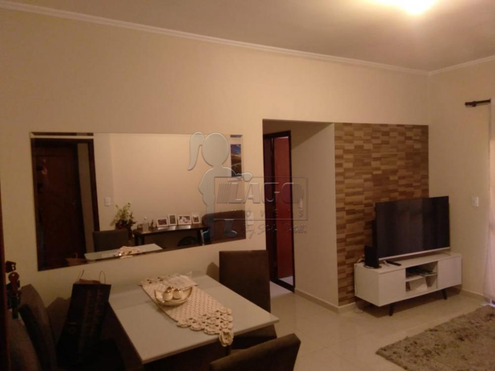 Alugar Apartamentos / Padrão em Ribeirão Preto R$ 1.100,00 - Foto 2