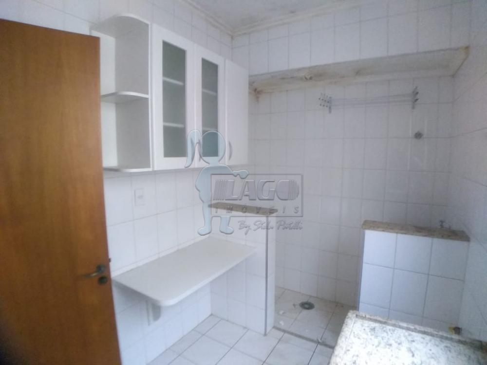 Alugar Apartamentos / Padrão em Ribeirão Preto R$ 900,00 - Foto 4