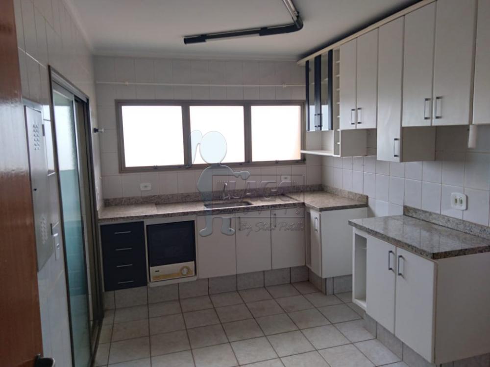 Alugar Apartamentos / Padrão em Ribeirão Preto R$ 1.300,00 - Foto 2