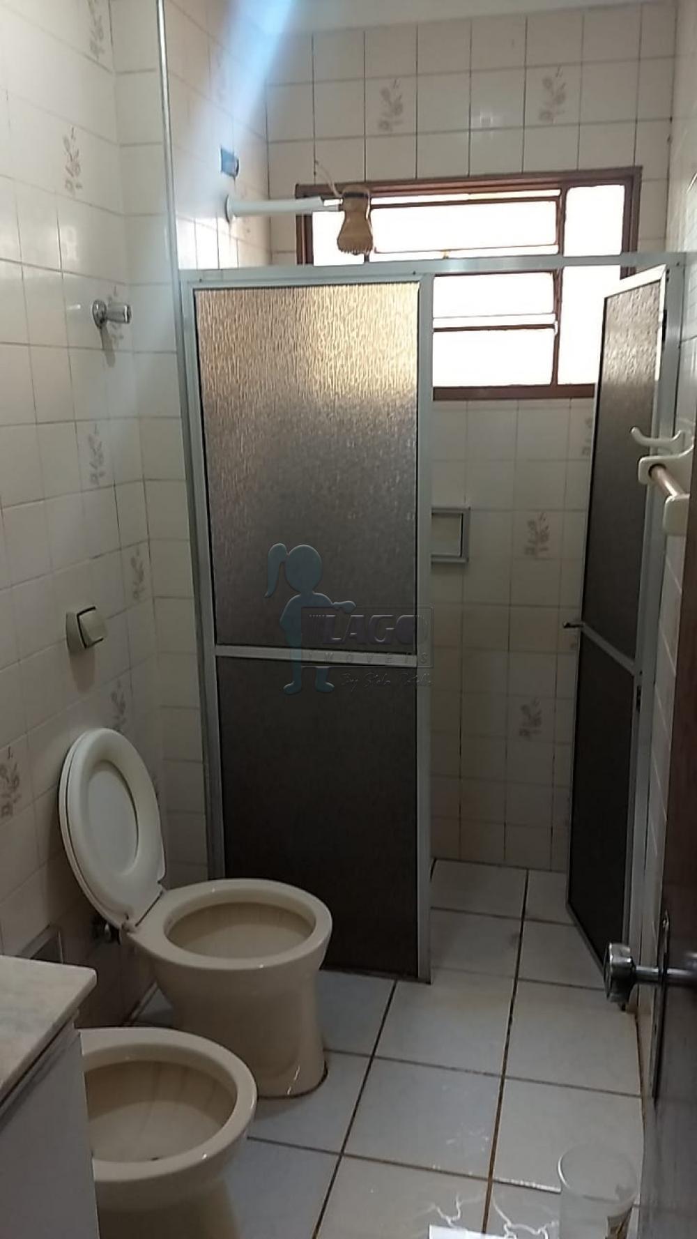 Alugar Apartamentos / Padrão em Ribeirão Preto R$ 850,00 - Foto 3