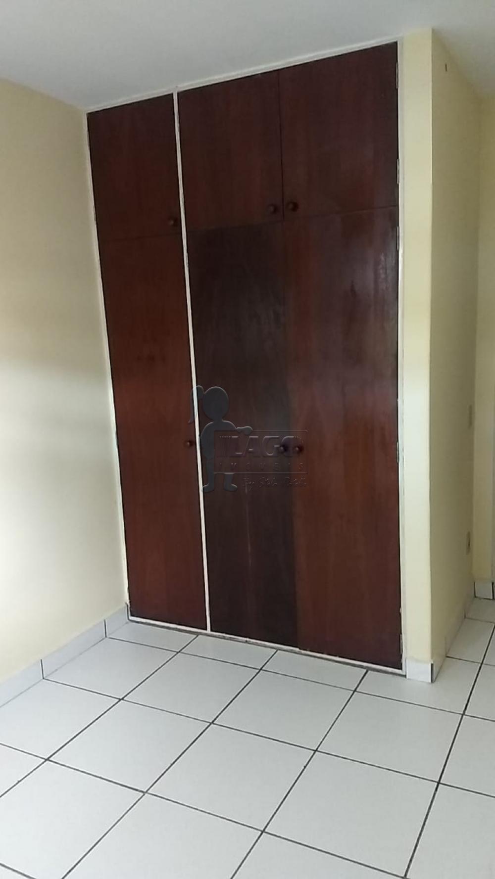 Alugar Apartamentos / Padrão em Ribeirão Preto R$ 850,00 - Foto 4