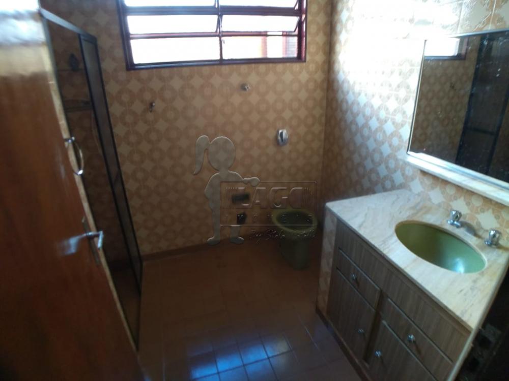 Alugar Casas / Padrão em Ribeirão Preto R$ 2.500,00 - Foto 8