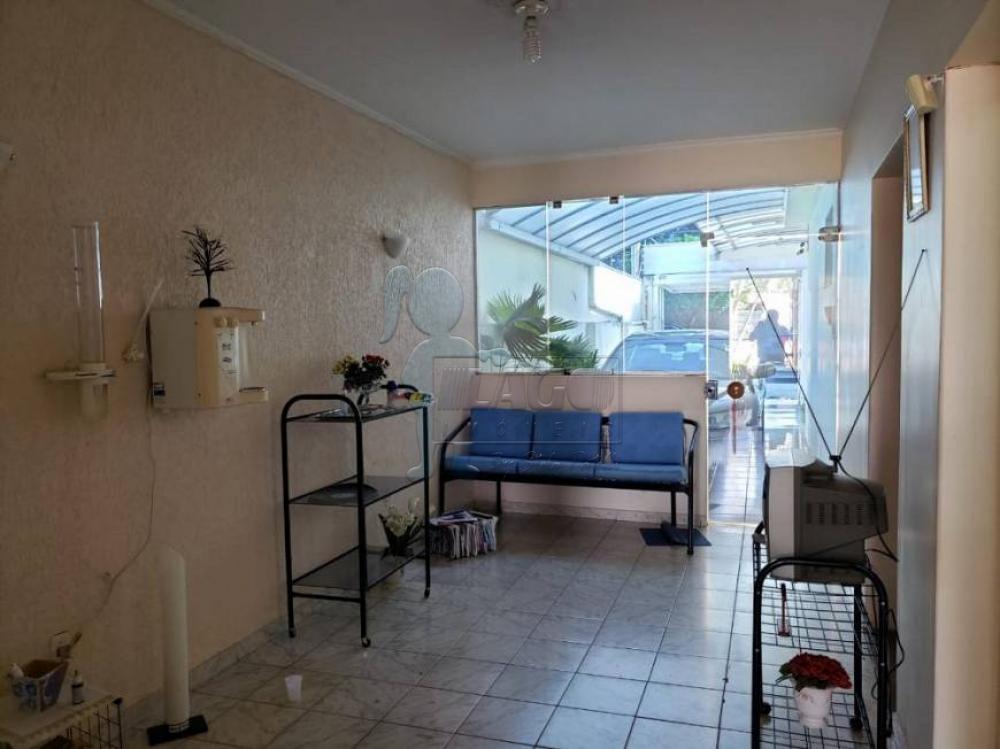 Alugar Casas / Padrão em Ribeirão Preto R$ 2.800,00 - Foto 17