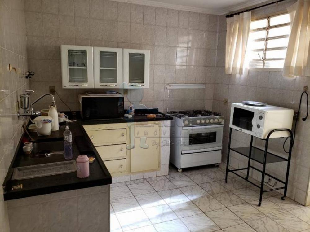 Alugar Casas / Padrão em Ribeirão Preto R$ 2.800,00 - Foto 5