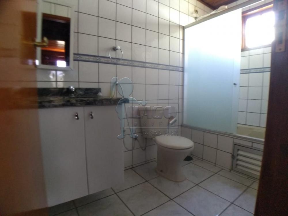 Alugar Casas / Padrão em Ribeirão Preto R$ 2.200,00 - Foto 11