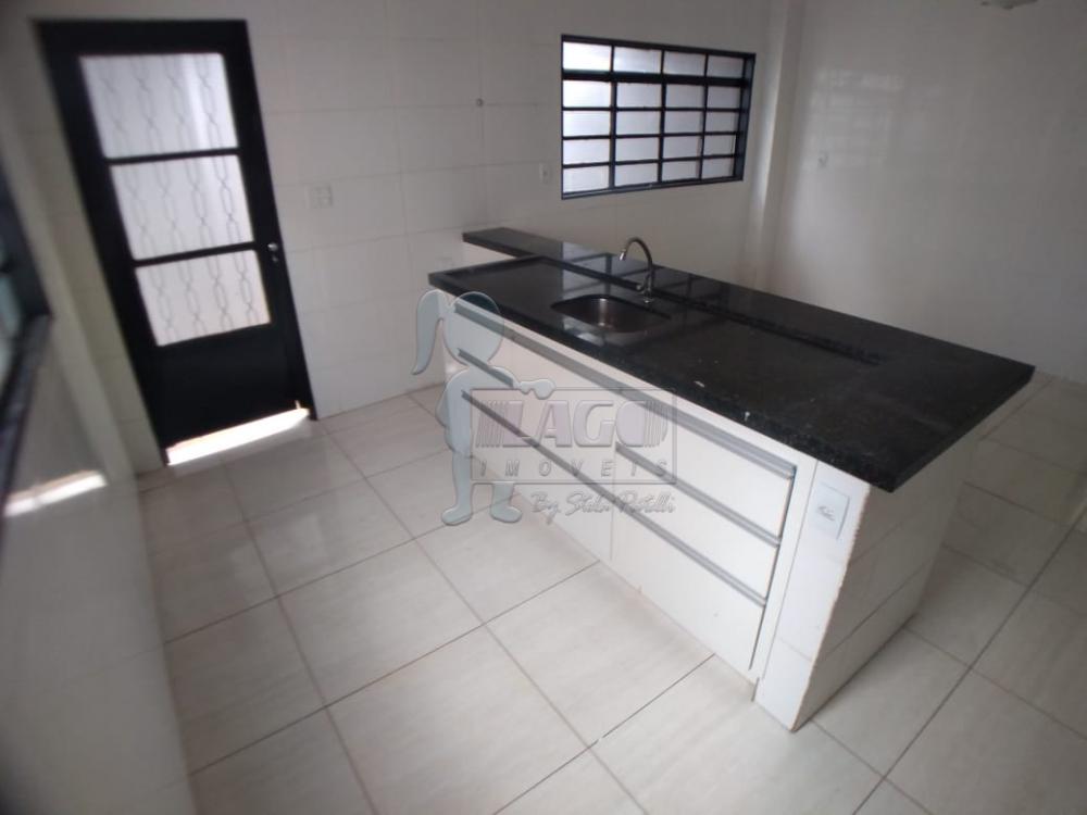 Alugar Casa / Padrão em Ribeirão Preto R$ 1.200,00 - Foto 7