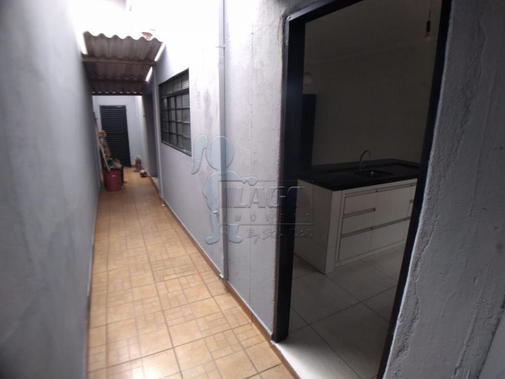 Alugar Casa / Padrão em Ribeirão Preto R$ 1.200,00 - Foto 8
