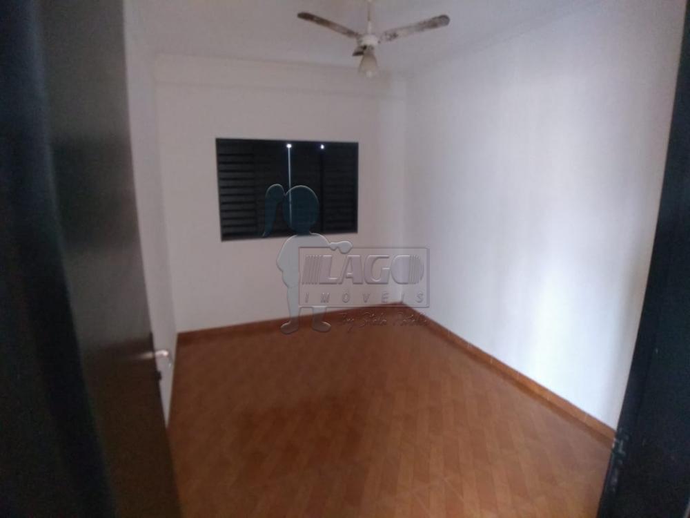 Alugar Casa / Padrão em Ribeirão Preto R$ 1.200,00 - Foto 11