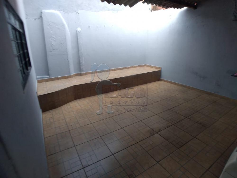 Alugar Casa / Padrão em Ribeirão Preto R$ 1.200,00 - Foto 12