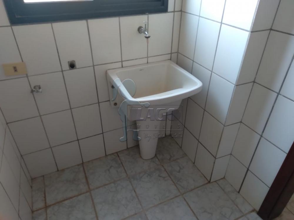 Alugar Apartamentos / Padrão em Ribeirão Preto R$ 900,00 - Foto 5