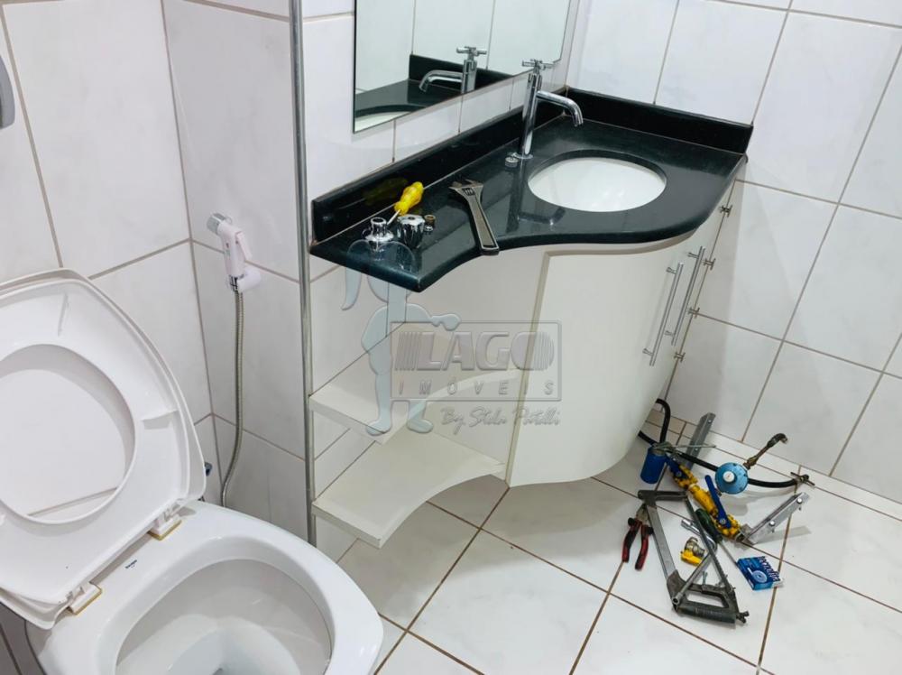 Alugar Apartamentos / Padrão em Ribeirão Preto R$ 1.500,00 - Foto 14