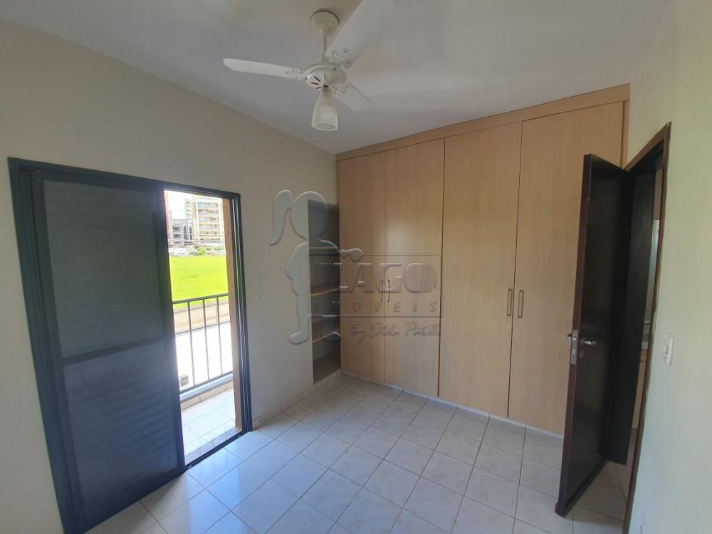 Alugar Apartamentos / Padrão em Ribeirão Preto R$ 650,00 - Foto 1