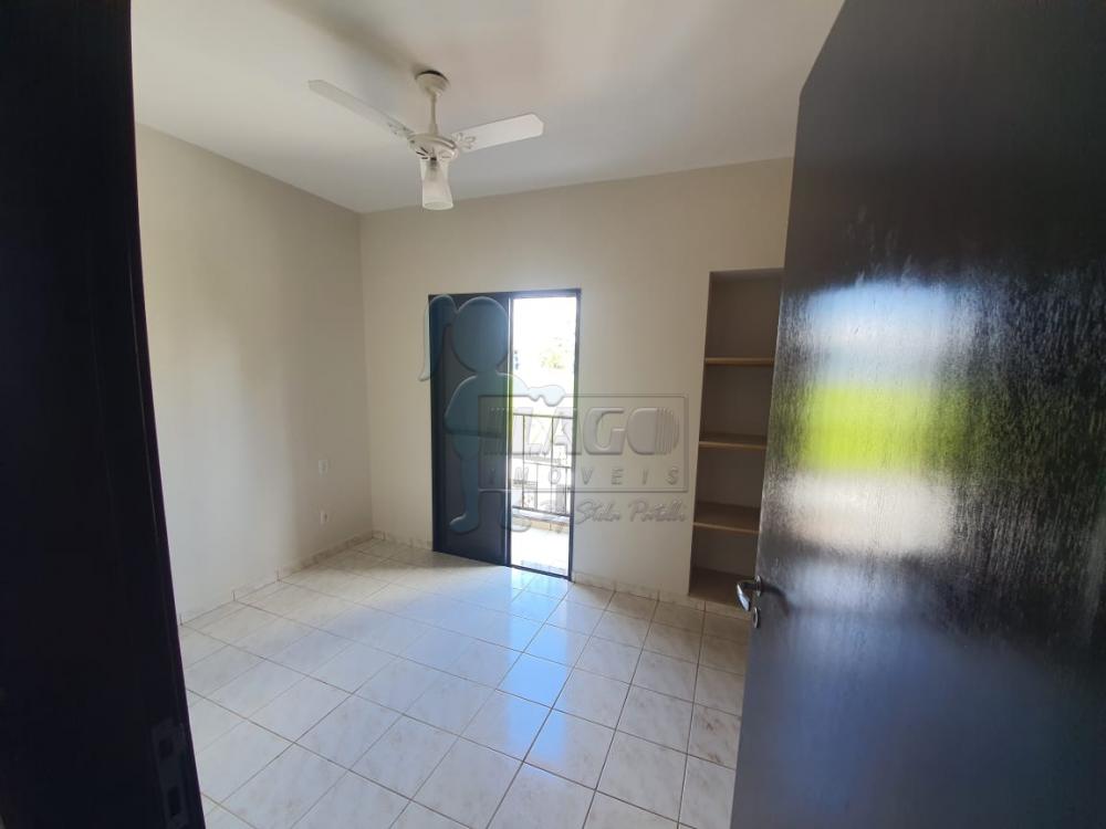 Alugar Apartamentos / Padrão em Ribeirão Preto R$ 650,00 - Foto 2