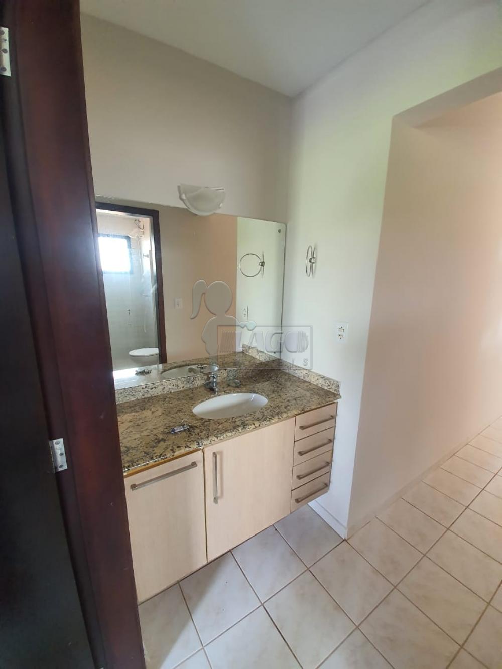 Alugar Apartamentos / Padrão em Ribeirão Preto R$ 650,00 - Foto 4