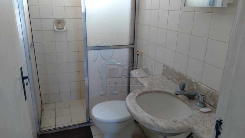 Alugar Apartamentos / Padrão em Ribeirão Preto R$ 900,00 - Foto 14