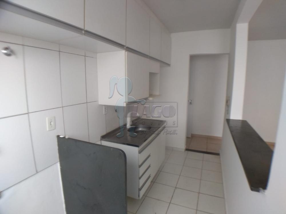 Alugar Apartamentos / Padrão em Ribeirão Preto R$ 850,00 - Foto 4