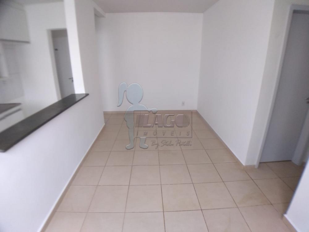 Alugar Apartamentos / Padrão em Ribeirão Preto R$ 850,00 - Foto 1