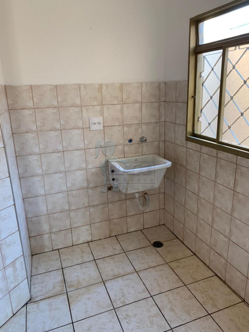 Alugar Apartamentos / Padrão em Ribeirão Preto R$ 850,00 - Foto 4