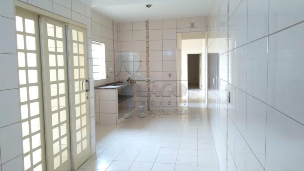 Alugar Casa / Padrão em Ribeirão Preto R$ 950,00 - Foto 10