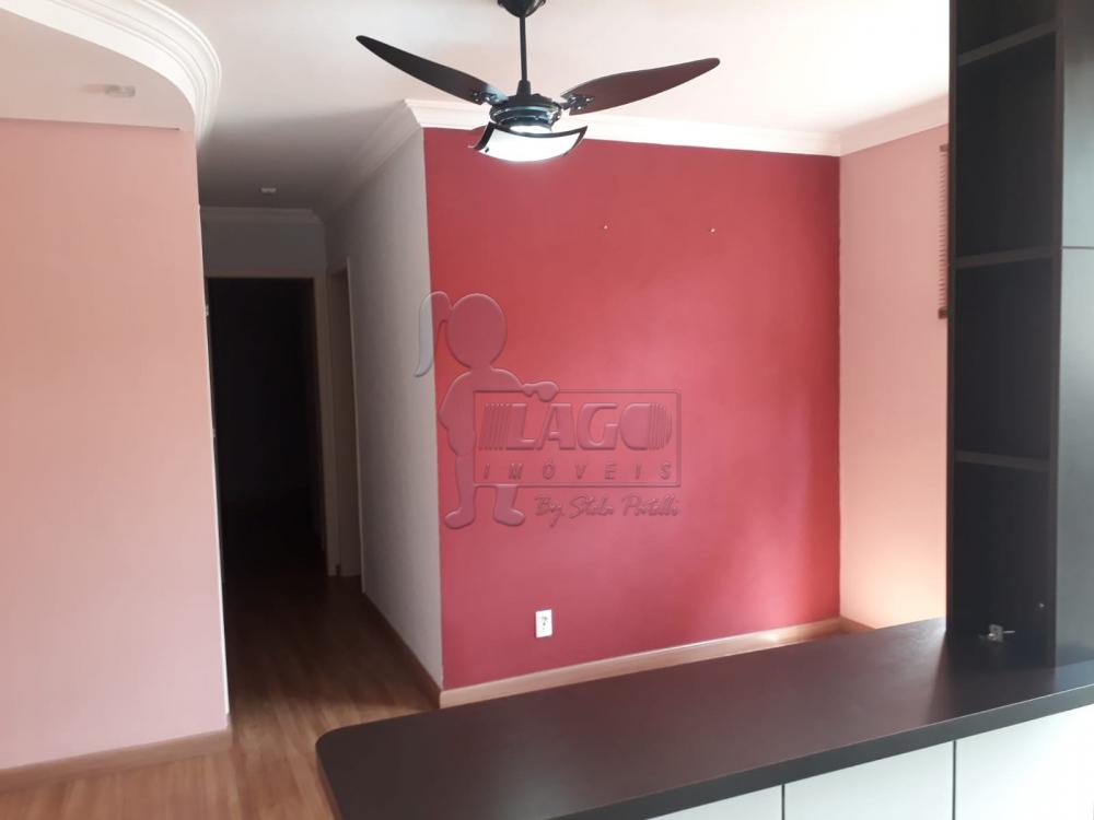 Alugar Apartamentos / Padrão em Ribeirão Preto R$ 980,00 - Foto 1