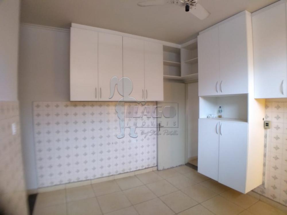 Alugar Casas / Padrão em Ribeirão Preto R$ 1.200,00 - Foto 5