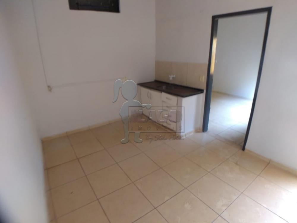 Alugar Casas / Padrão em Ribeirão Preto R$ 1.200,00 - Foto 12