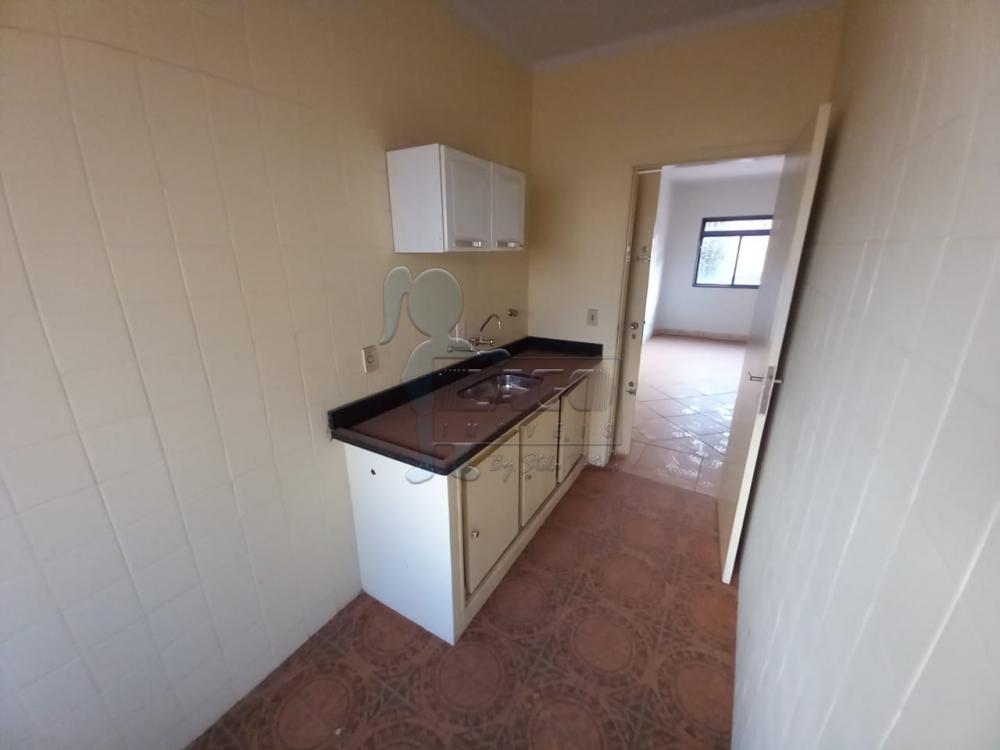 Alugar Apartamentos / Padrão em Ribeirão Preto R$ 1.200,00 - Foto 15