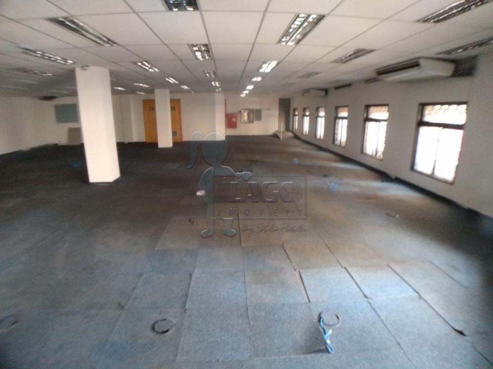 Alugar Comercial / Salão / Galpão em Ribeirão Preto R$ 30.000,00 - Foto 16